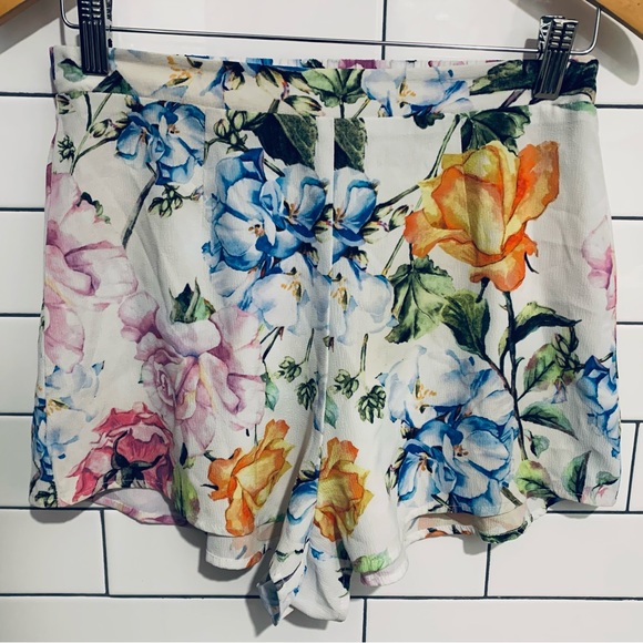 Show Me Your MuMu pretty floral print Shorts S - Picture 6 of 8